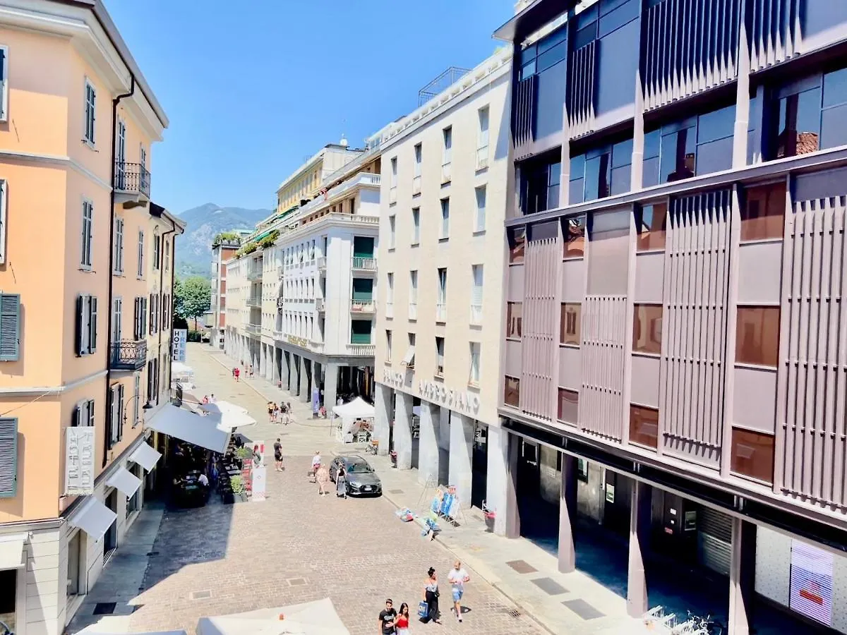Divina Luxury Apartment With Jacuzzi Near The Lake Como