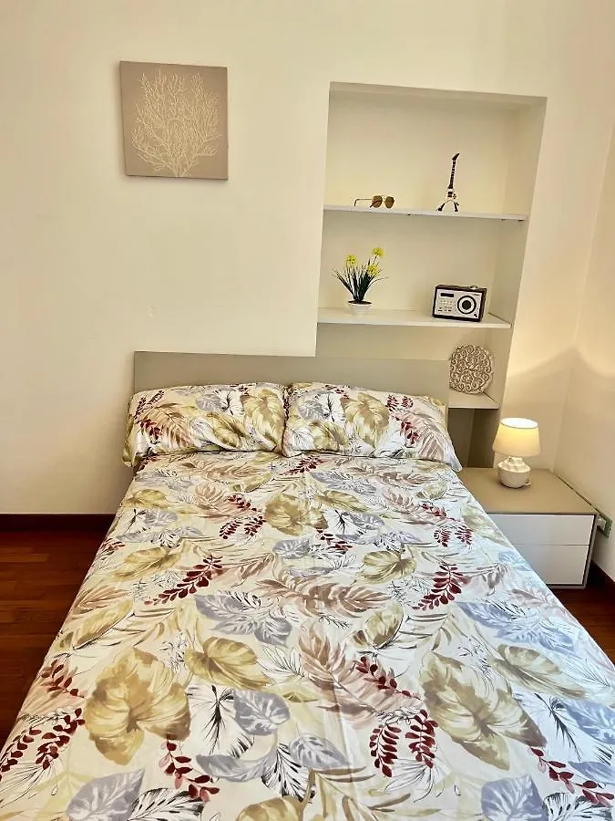 Divina Luxury Apartment With Jacuzzi Near The Lake Como